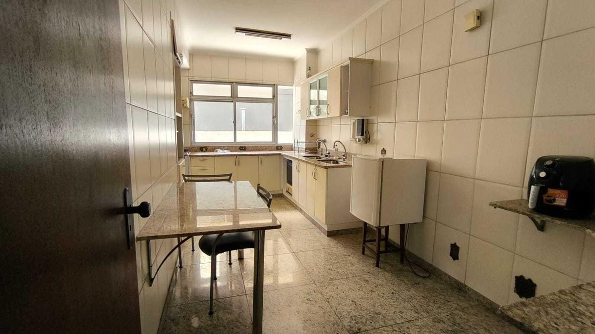 Apartamento, Lourdes, 4 Quartos, 2 Vagas, 1 Suíte