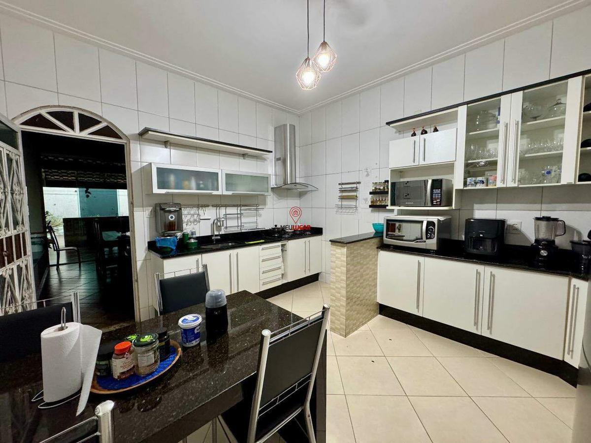 Casa, Independência, 3 Quartos, 3 Vagas, 1 Suíte