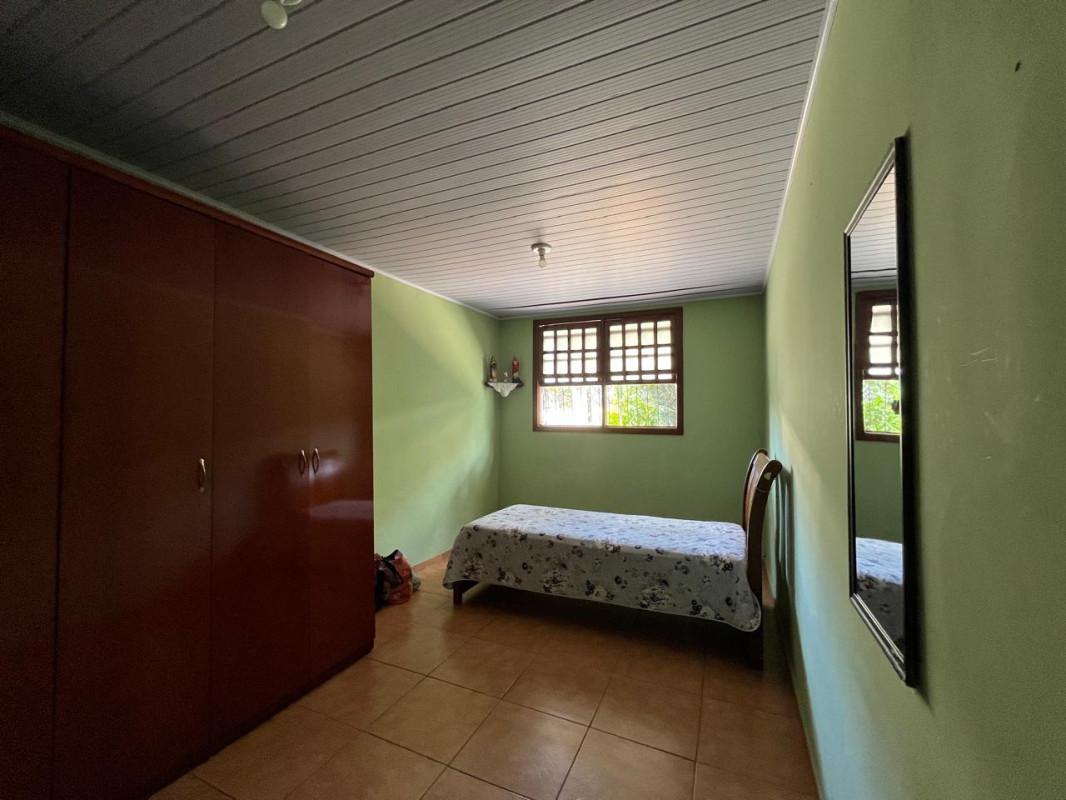 Casa, Santa Efigênia, 6 Quartos, 6 Vagas, 1 Suíte