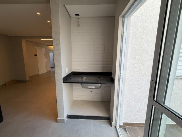 Apartamento, Floresta, 3 Quartos, 2 Vagas, 1 Suíte