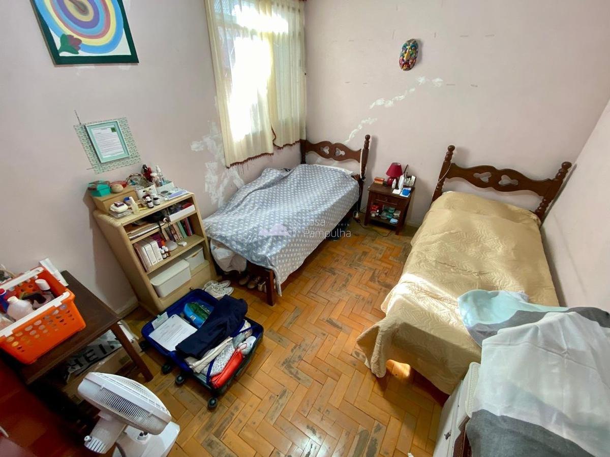 Casa, Santa Branca, 3 Quartos, 2 Vagas, 1 Suíte