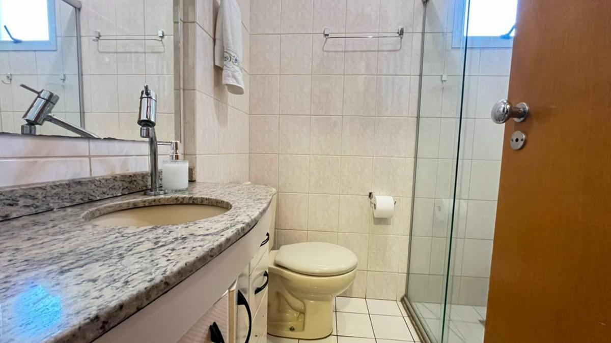 Apartamento, Estoril, 3 Quartos, 2 Vagas, 1 Suíte