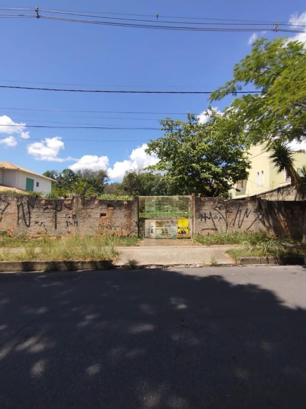 Lote, Bandeirantes (pampulha), 0 Quarto, 0 Vaga