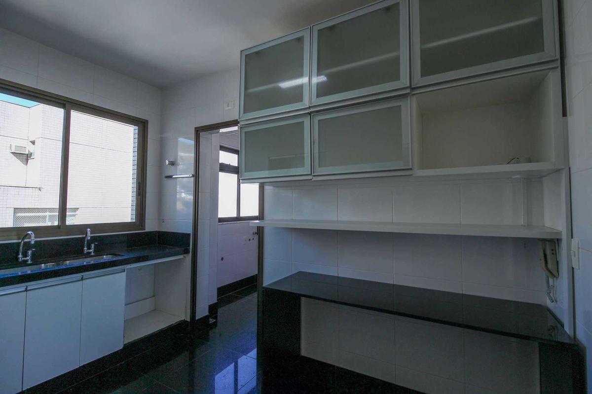 Apartamento, Sion, 4 Quartos, 4 Vagas, 3 Suítes