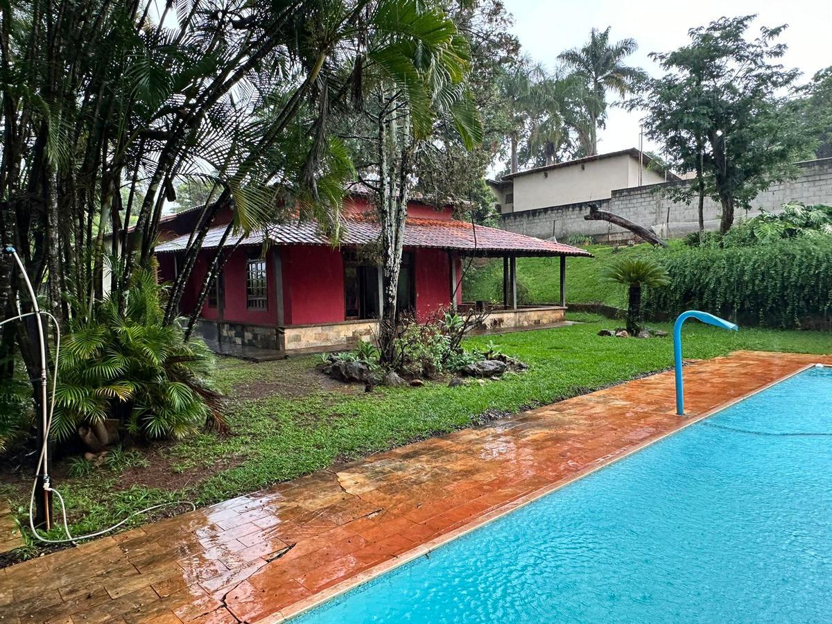 Fazenda, Condomínio Vale do Ouro, 4 Quartos, 5 Vagas, 2 Suítes