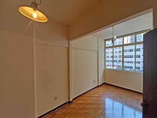 Apartamento, Centro, 2 Quartos, 0 Vaga