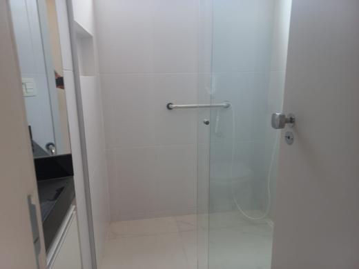 Apartamento, Funcionários, 2 Quartos, 1 Vaga, 1 Suíte