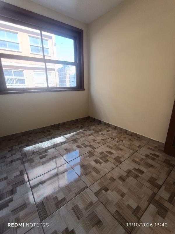 Apartamento, Centro, 2 Quartos, 0 Vaga