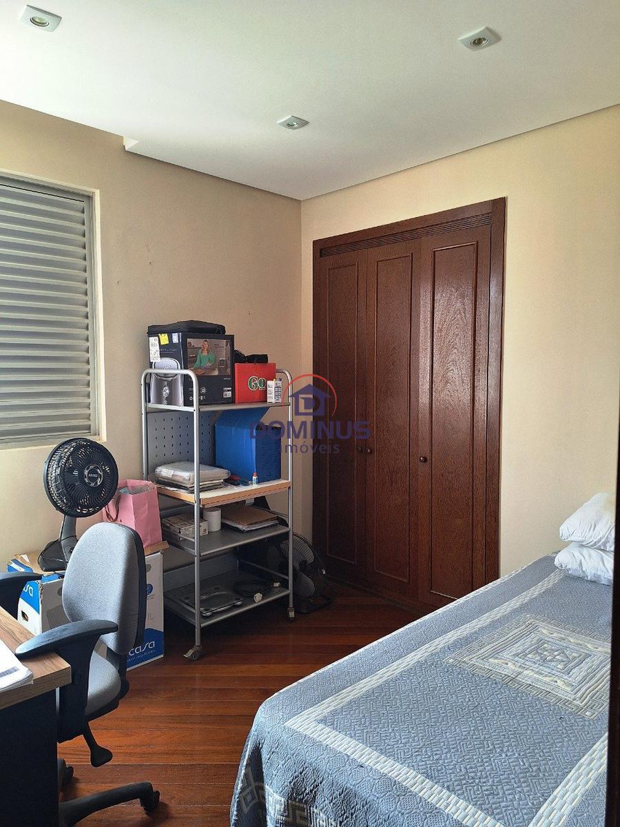 Apartamento, Santa Efigênia, 3 Quartos, 2 Vagas, 1 Suíte
