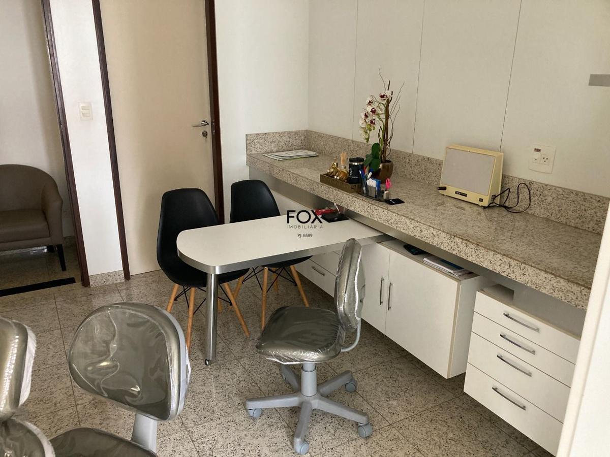 Sala, Funcionários, 0 Quarto, 1 Vaga