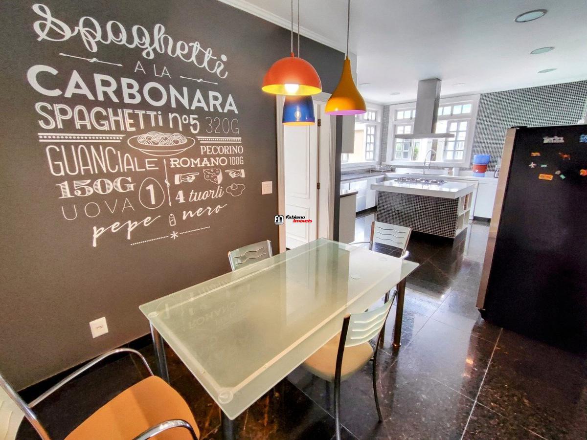 Casa, São Luiz (pampulha), 4 Quartos, 8 Vagas, 3 Suítes