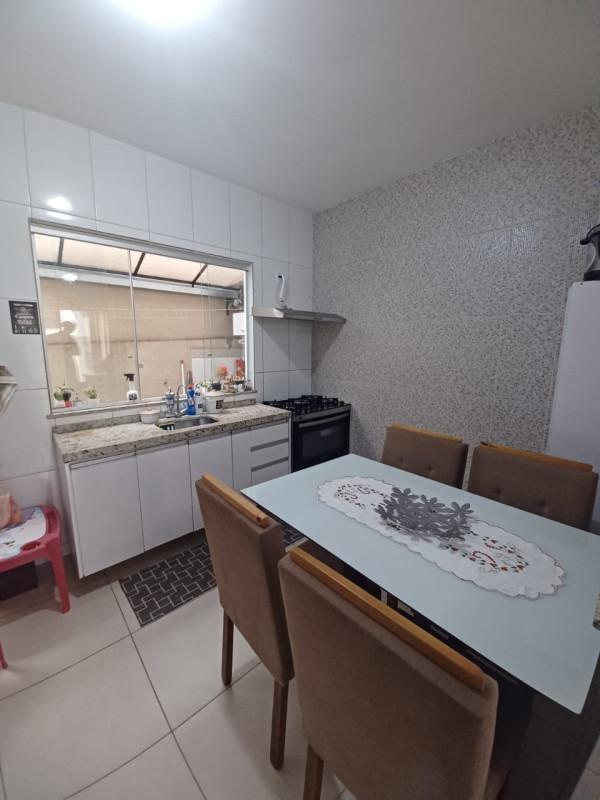 Casa, Masterville, 2 Quartos, 2 Vagas