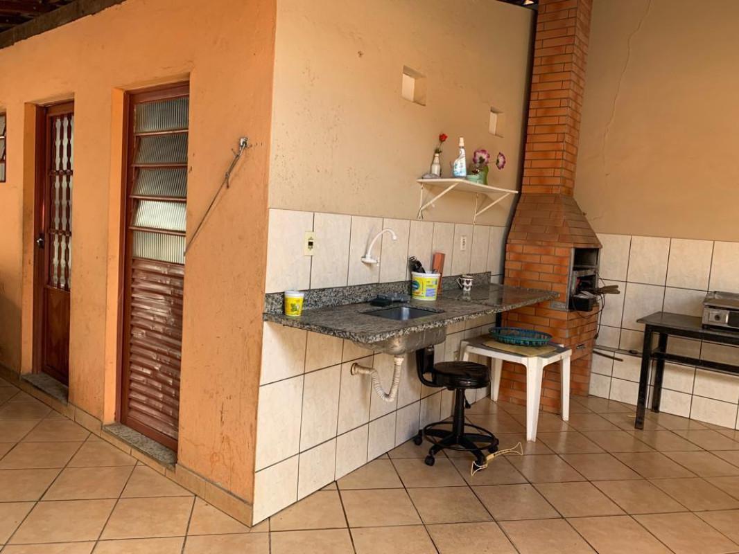 Casa, Aeronautas, 8 Quartos, 5 Vagas, 2 Suítes
