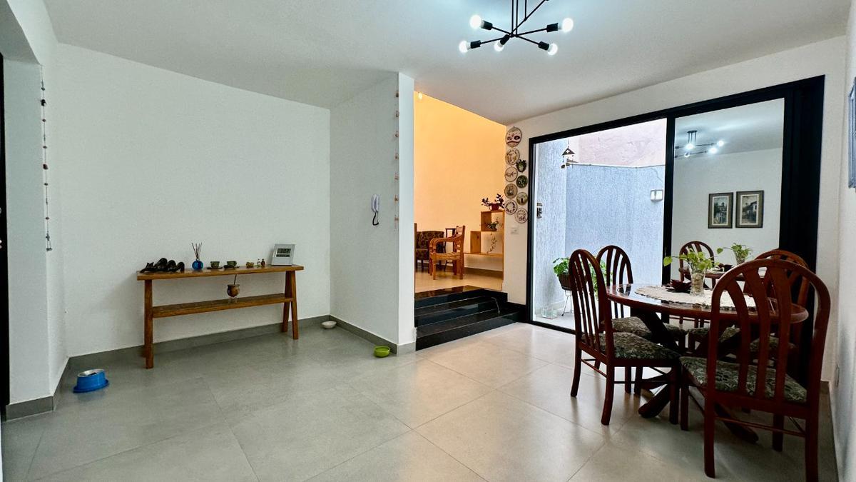 Casa, Itapoã, 4 Quartos, 4 Vagas, 1 Suíte