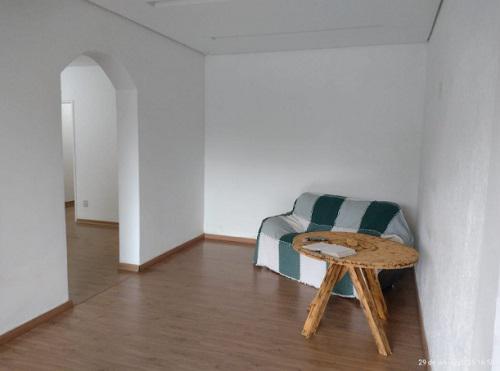 Casa, Cachoeirinha, 3 Quartos, 16 Vagas, 1 Suíte