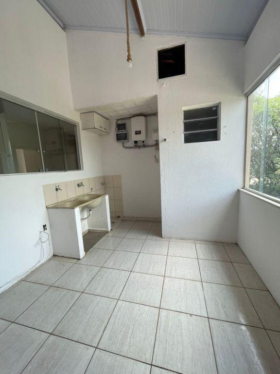 Casa, Terra Santa, 4 Quartos, 2 Vagas, 1 Suíte