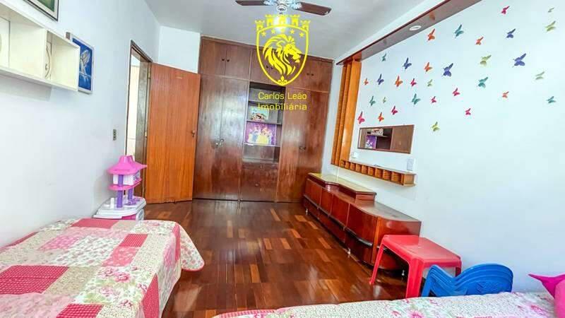 Casa, Serra, 4 Quartos, 2 Vagas, 2 Suítes