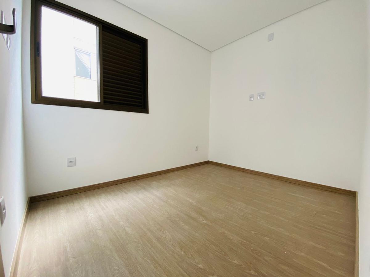 Apartamento, Itapoã, 3 Quartos, 2 Vagas, 1 Suíte