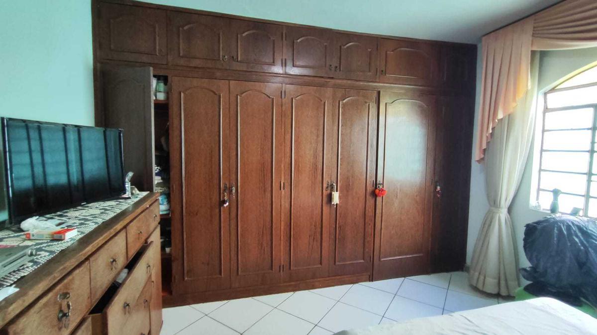 Casa, Pedra Azul, 4 Quartos, 3 Vagas, 1 Suíte