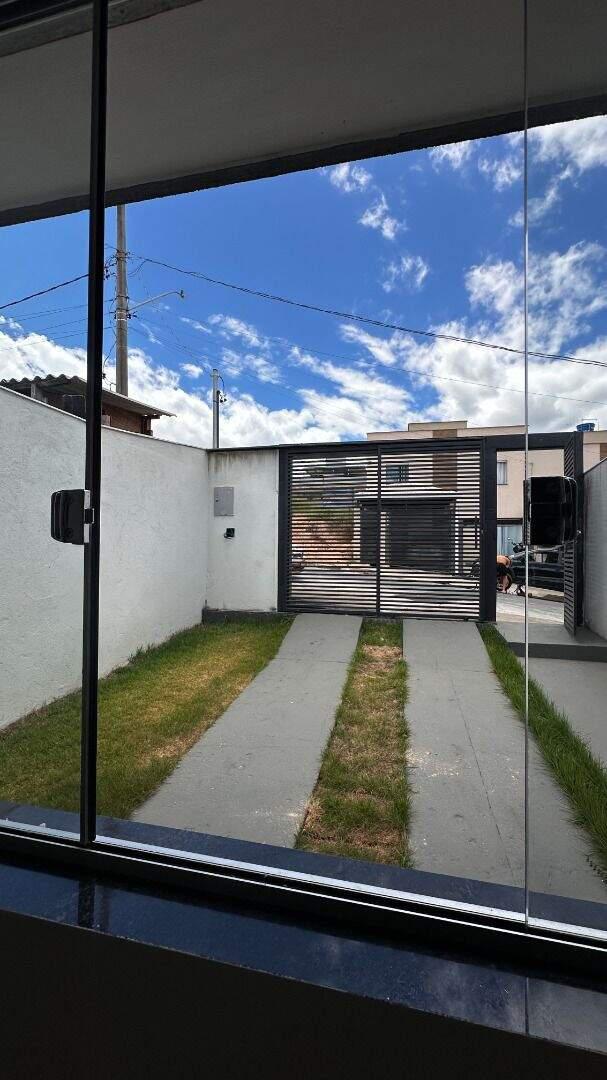 Casa, Novo Centro, 3 Quartos, 2 Vagas, 1 Suíte