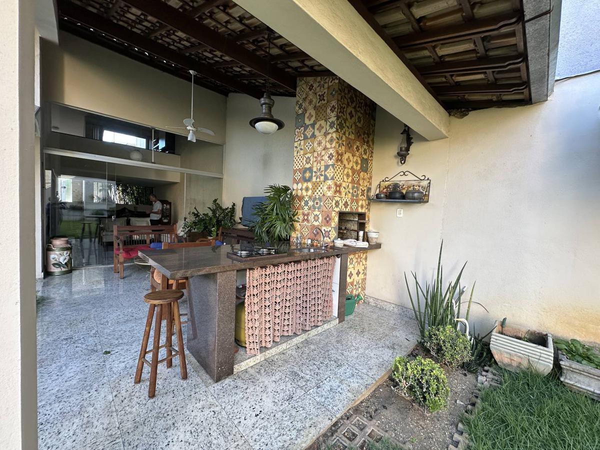 Casa, Giovanini, 3 Quartos, 4 Vagas, 2 Suítes