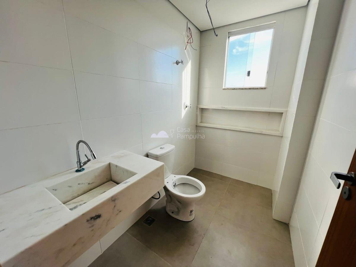 Apartamento, Candelária, 2 Quartos, 2 Vagas