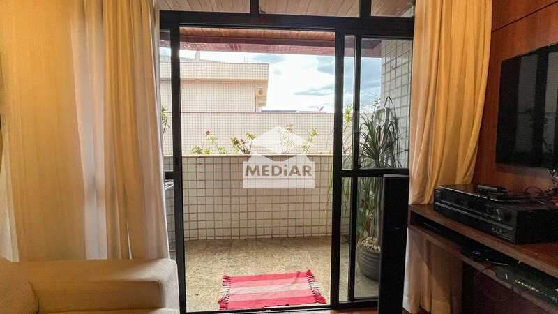 Cobertura, Buritis, 3 Quartos, 4 Vagas, 1 Suíte