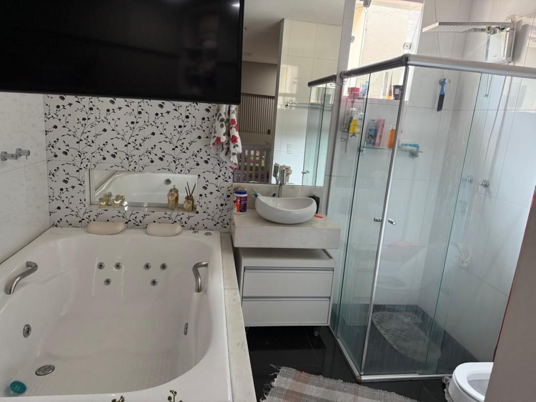 Casa, Inconfidentes, 4 Quartos, 3 Vagas, 1 Suíte