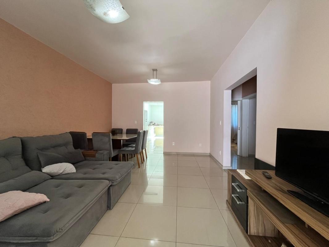 Casa, Tirol, 3 Quartos, 3 Vagas, 1 Suíte