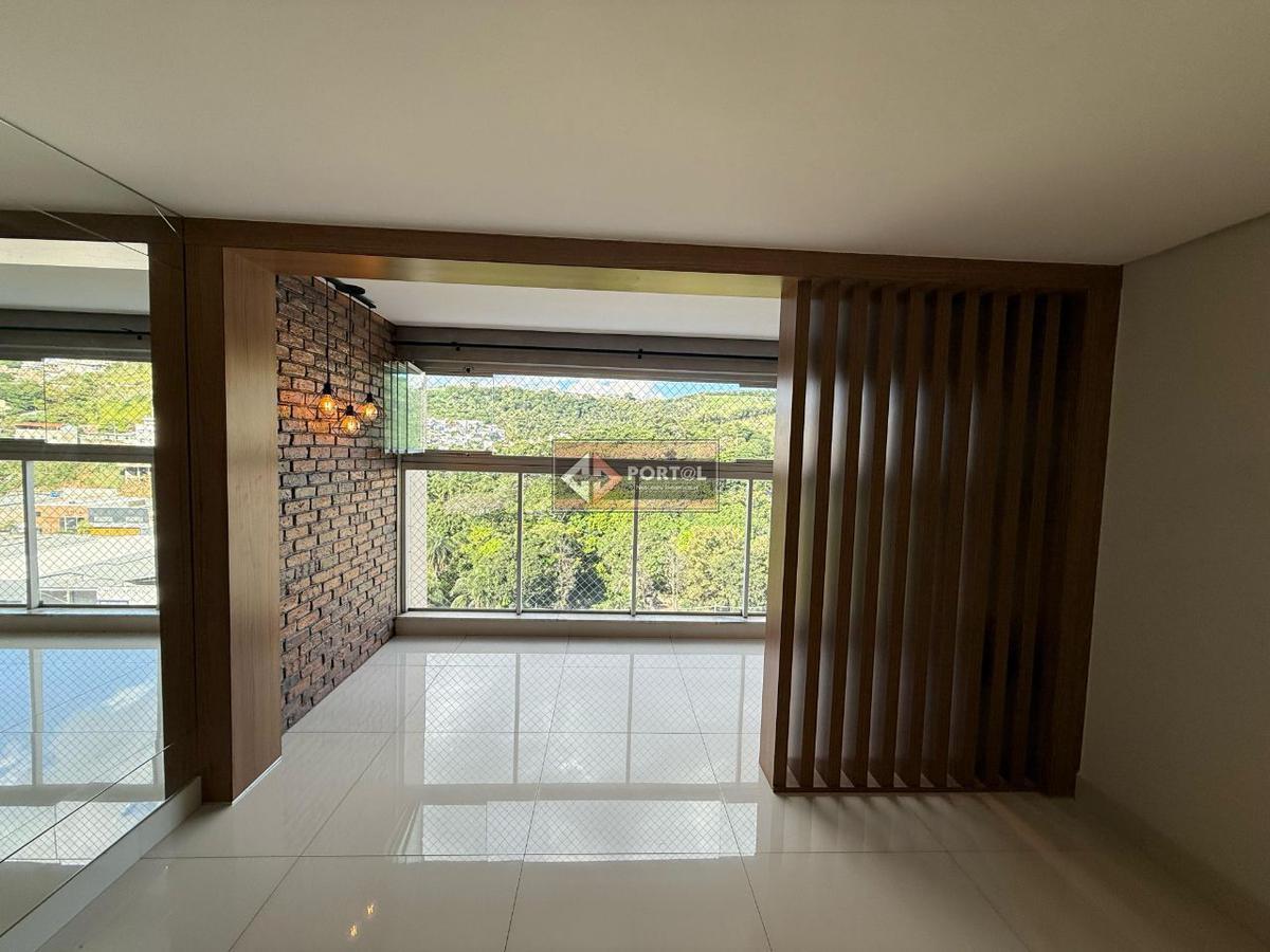 Apartamento, Castelo, 4 Quartos, 2 Vagas, 1 Suíte