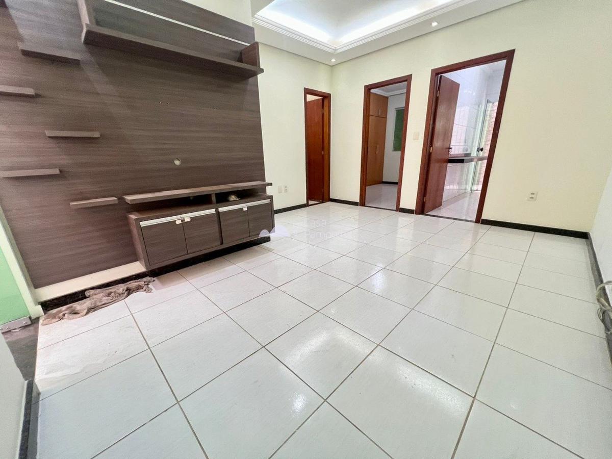 Casa, Santa Branca, 2 Quartos, 2 Vagas