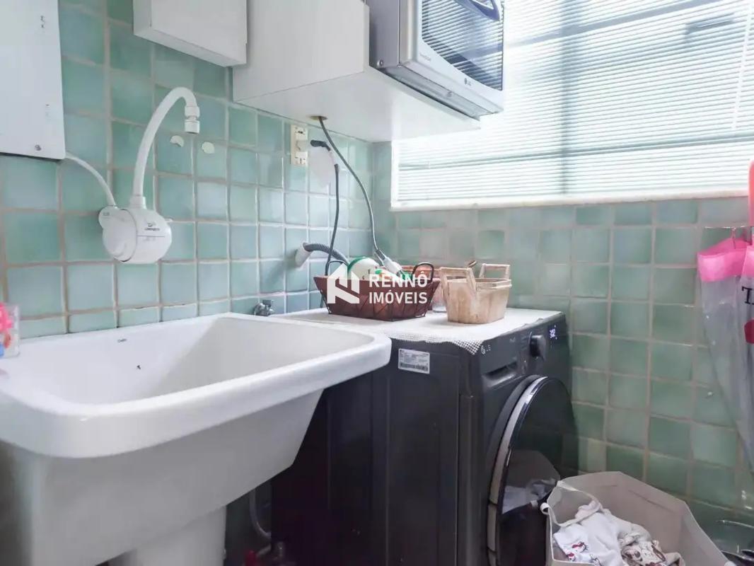 Cobertura, Estoril, 2 Quartos, 2 Vagas, 1 Suíte