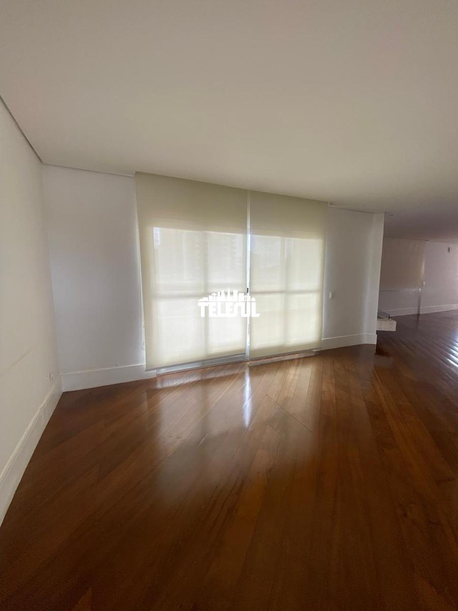 Apartamento, Centro, 4 Quartos, 2 Vagas, 2 Suítes