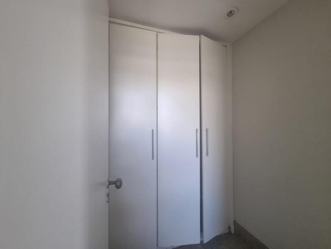 Apartamento, Barreiro, 3 Quartos, 2 Vagas, 1 Suíte