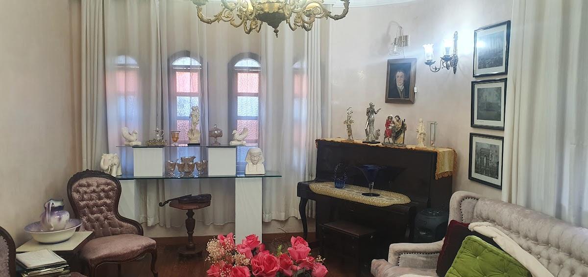 Casa, Buritis, 4 Quartos, 3 Vagas, 2 Suítes