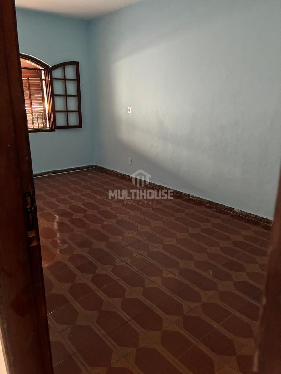 Casa, Santa Branca, 2 Quartos, 0 Vaga, 1 Suíte