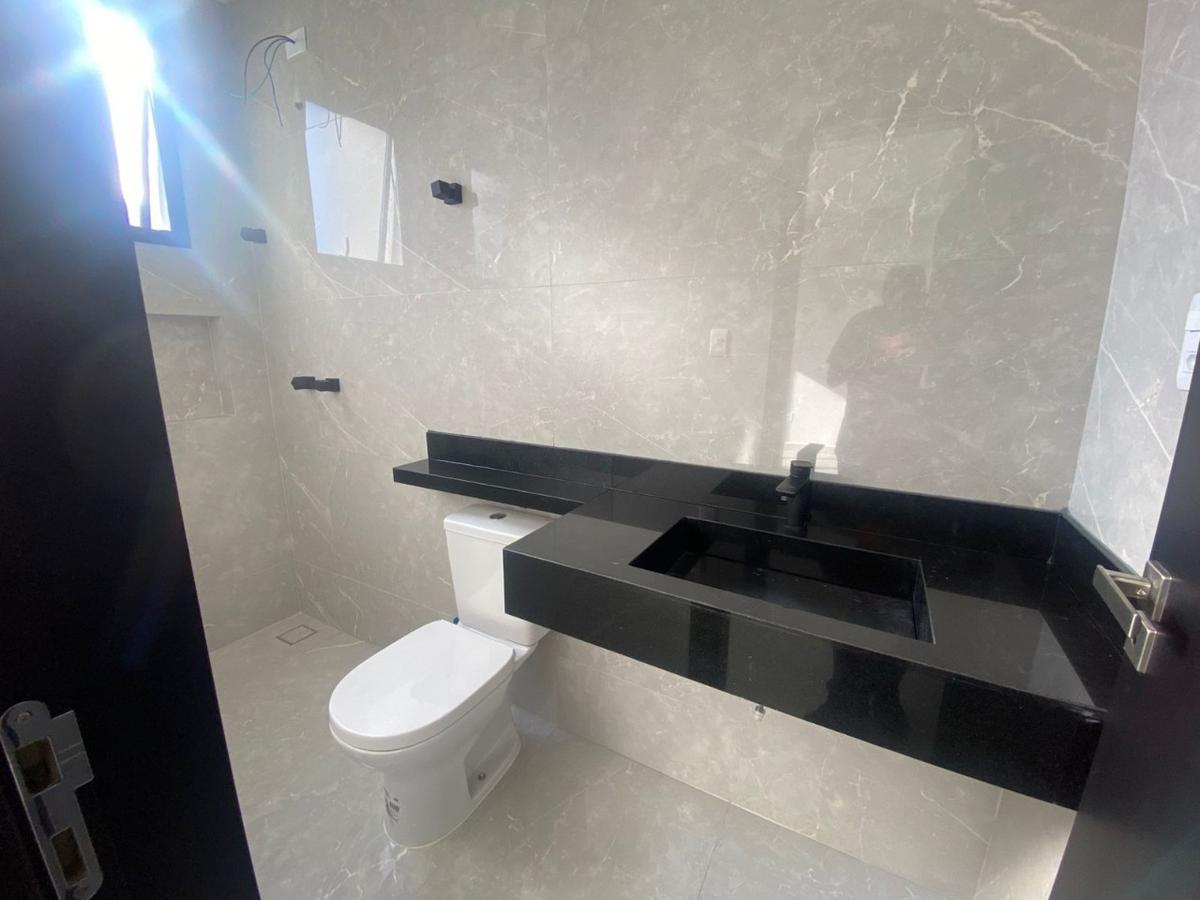 Casa, Itapoã, 3 Quartos, 2 Vagas, 1 Suíte