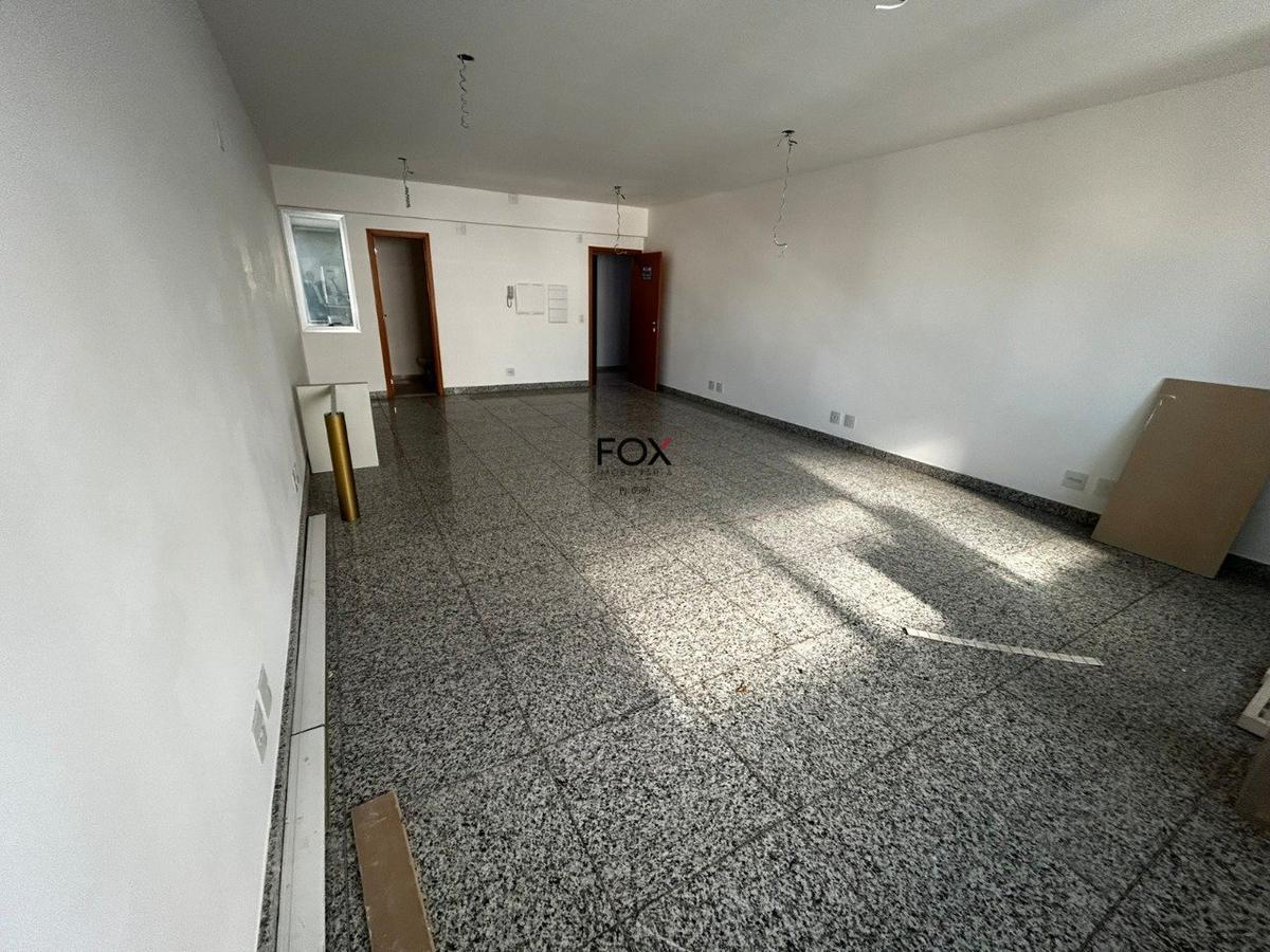Sala, Barro Preto, 0 Quarto, 1 Vaga