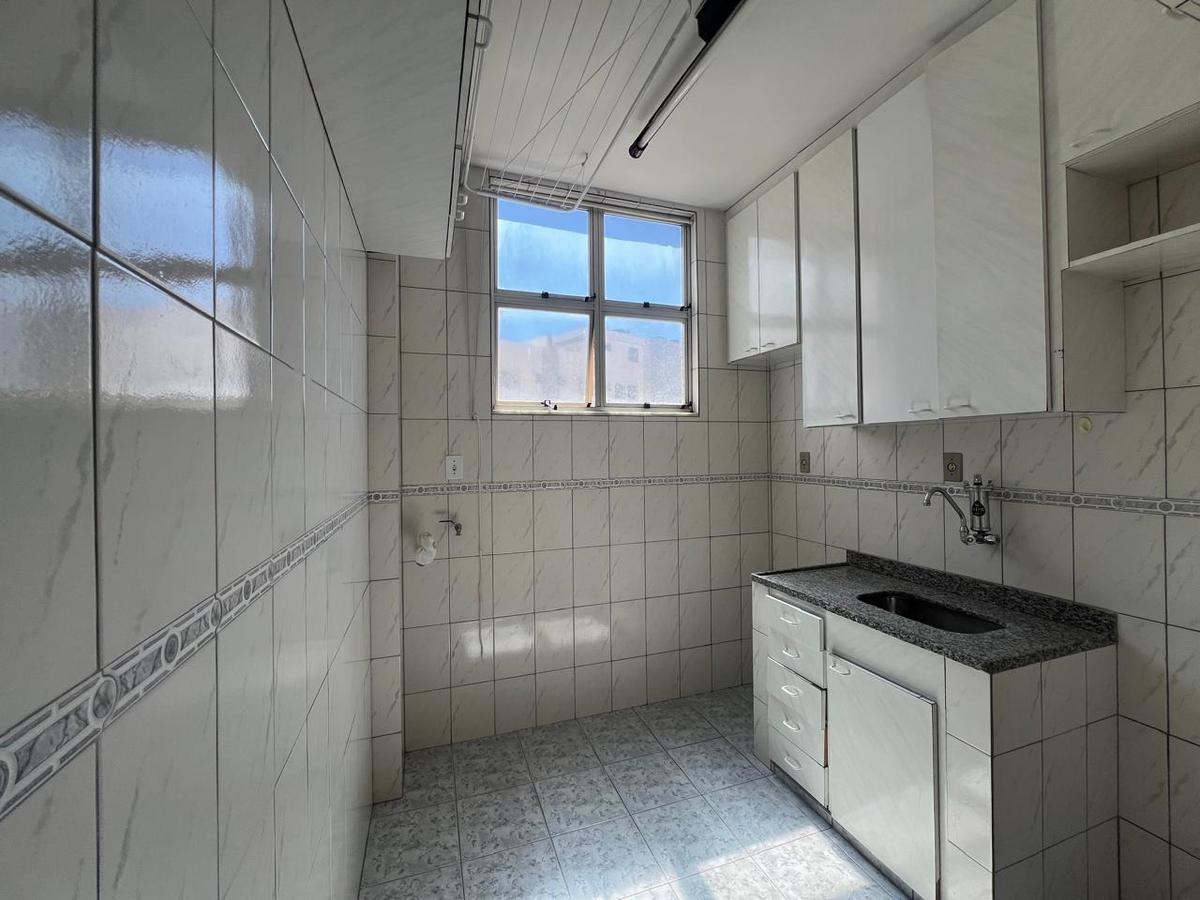 Quitinete, Colégio Batista, 2 Quartos, 1 Vaga