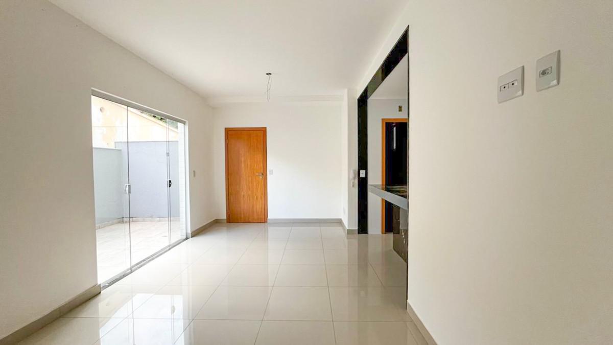 Apartamento, Vila Paris, 2 Quartos, 2 Vagas, 2 Suítes