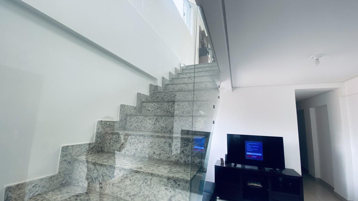 Cobertura, Cabral, 4 Quartos, 2 Vagas, 2 Suítes