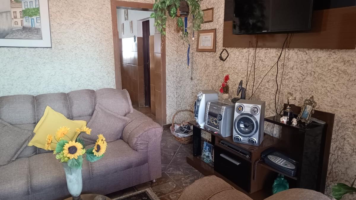 Casa, Jardim Laguna, 4 Quartos, 2 Vagas, 2 Suítes