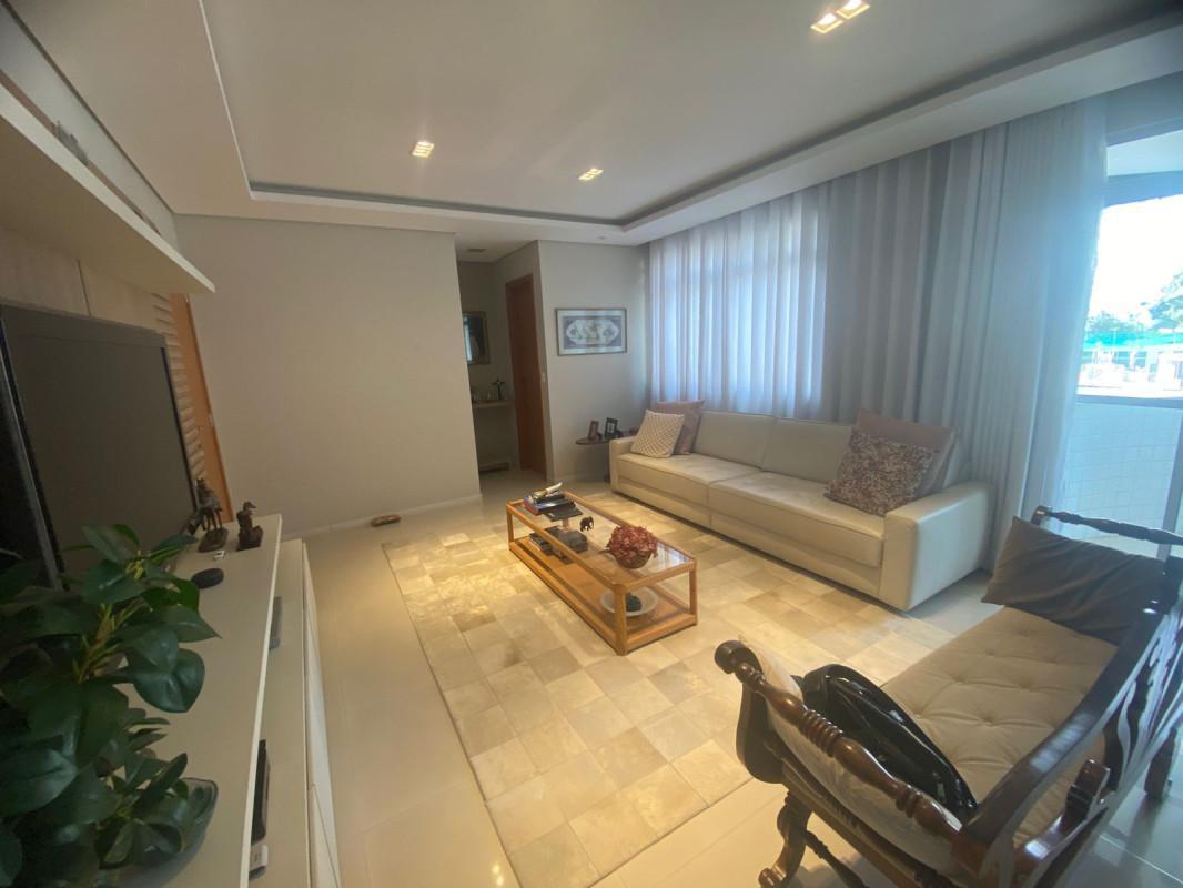 Apartamento, Cruzeiro, 4 Quartos, 3 Vagas, 4 Suítes