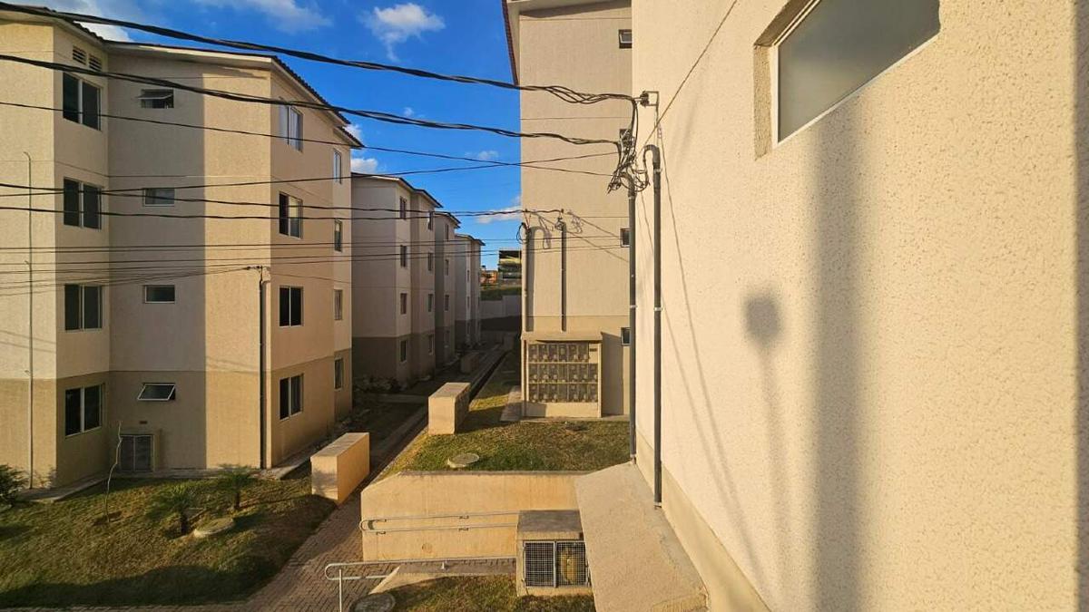 Apartamento, Vale das Amendoeiras, 2 Quartos, 1 Vaga