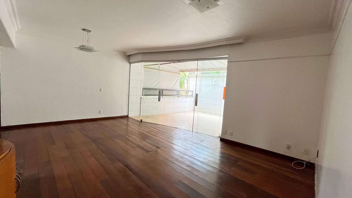 Apartamento, Estoril, 3 Quartos, 2 Vagas, 1 Suíte