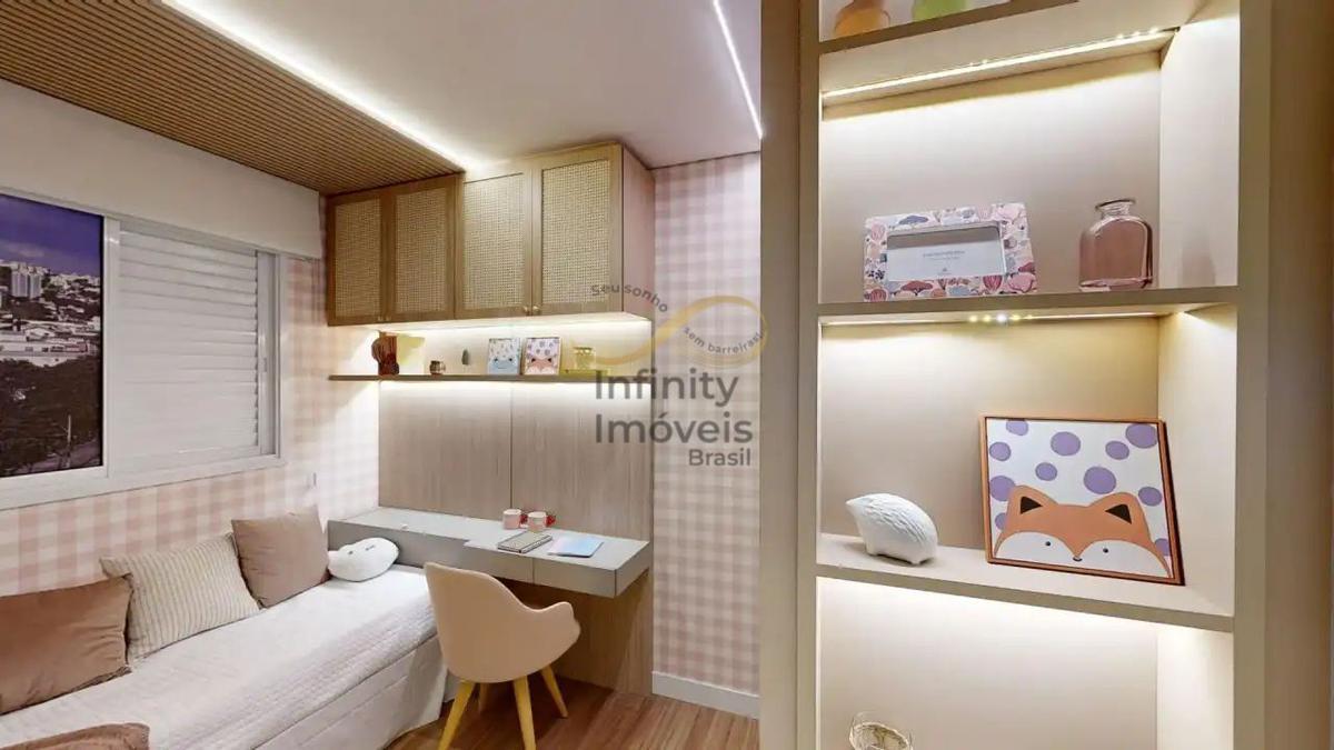 Apartamento, Castelo, 3 Quartos