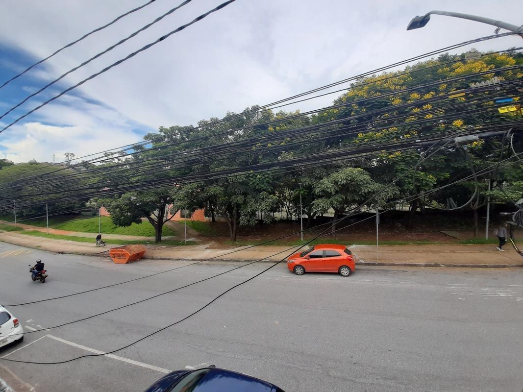 Casa, Átila de Paiva, 6 Quartos, 1 Vaga