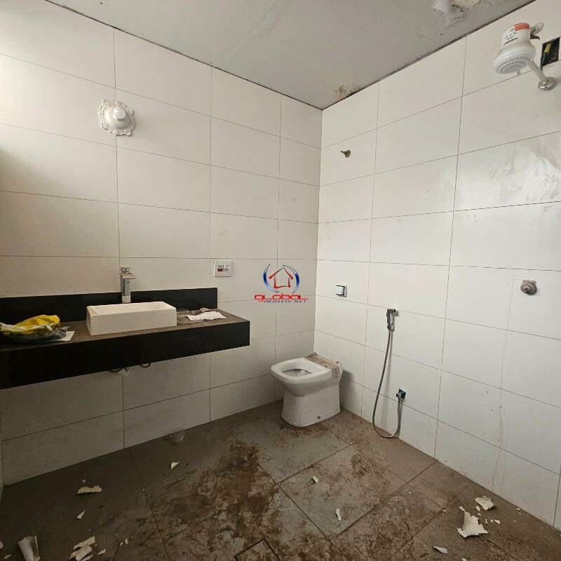 Casa, Ouro Preto, 4 Quartos, 2 Vagas, 1 Suíte