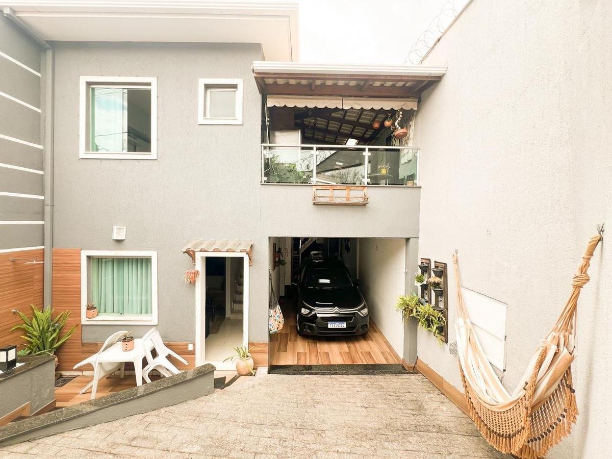 Casa, Serrano, 2 Quartos, 3 Vagas, 2 Suítes