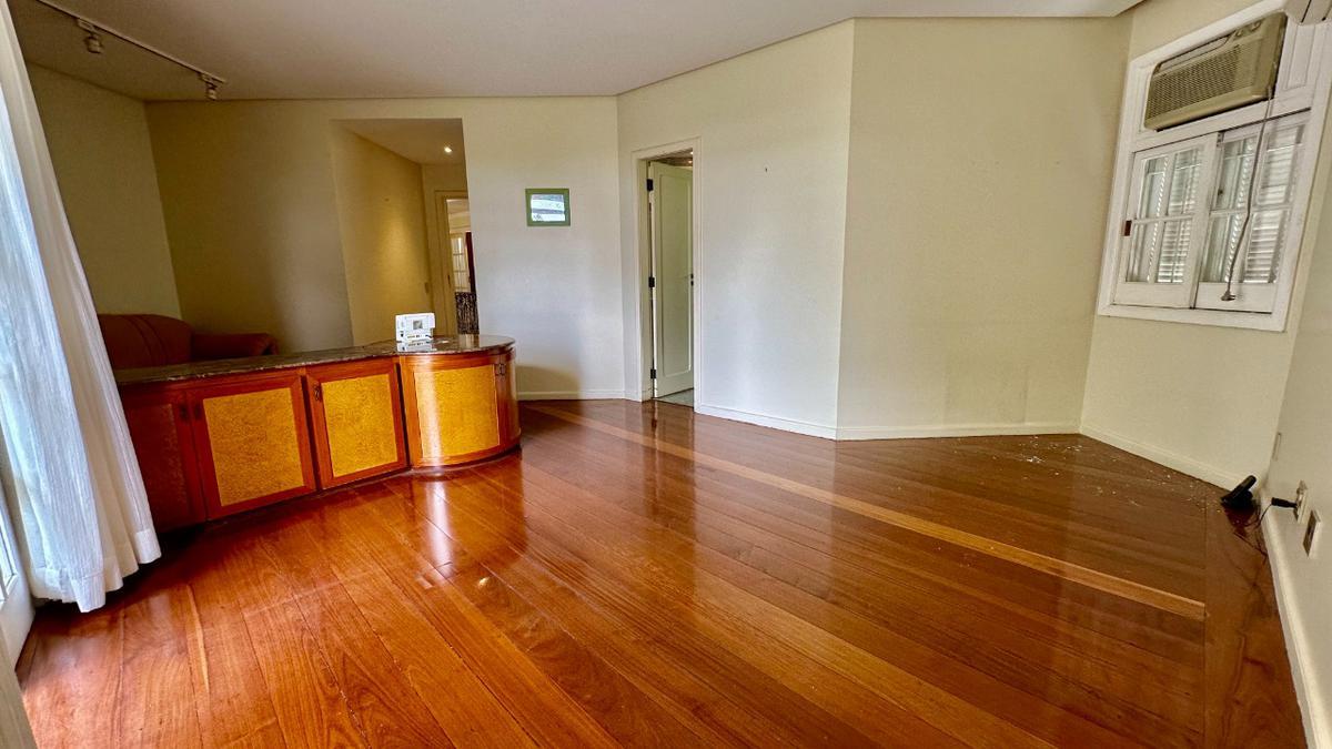 Casa, Bandeirantes (pampulha), 5 Quartos, 10 Vagas, 3 Suítes